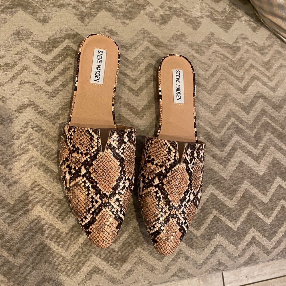 New mule flats